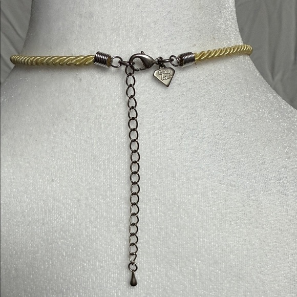 Cookie Lee Yellow and Silver Necklace - Picture 3 of 3